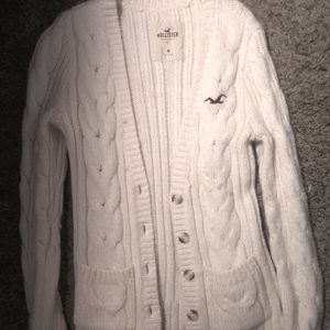 Hollister sweater